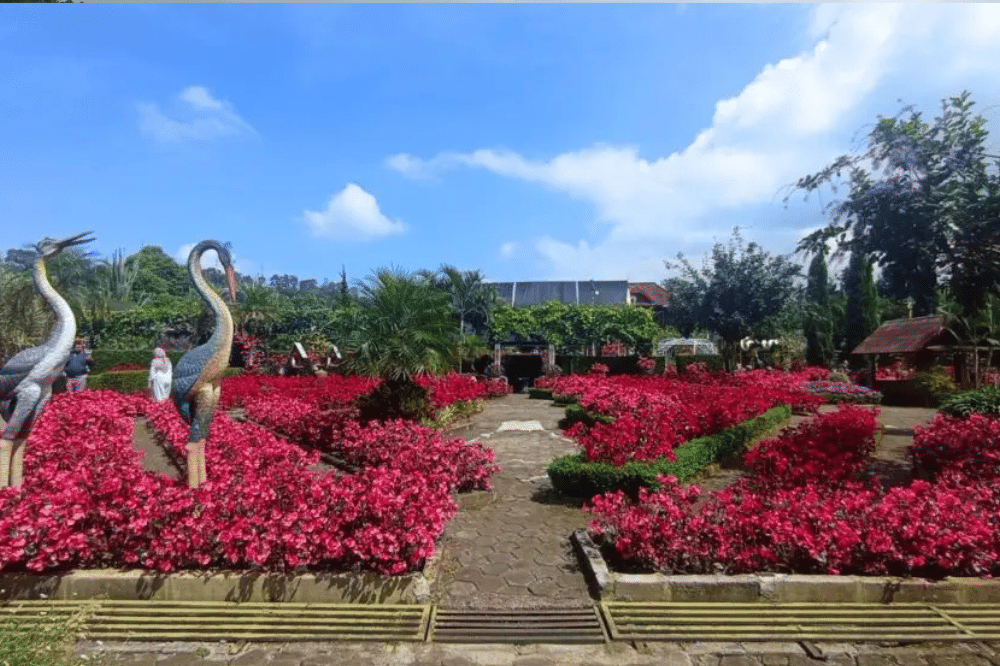 12 Tempat Wisata Alam Lembang Terdekat, Favorit Wisatawan! (8).png