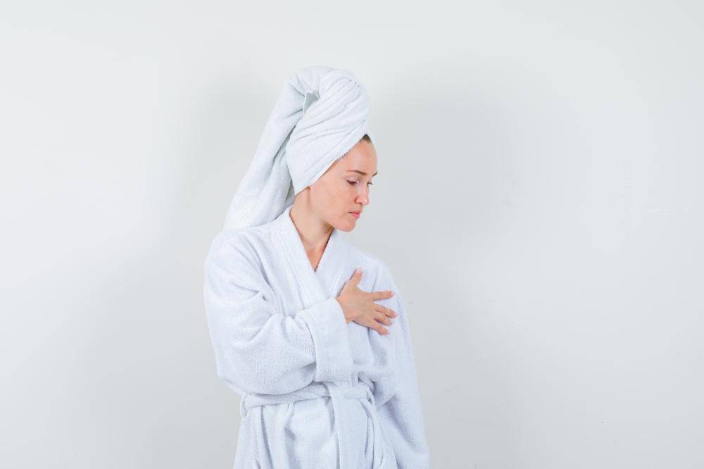 Cara Mengobati Puting yang Lecet Saat Menyusui (1).jpg