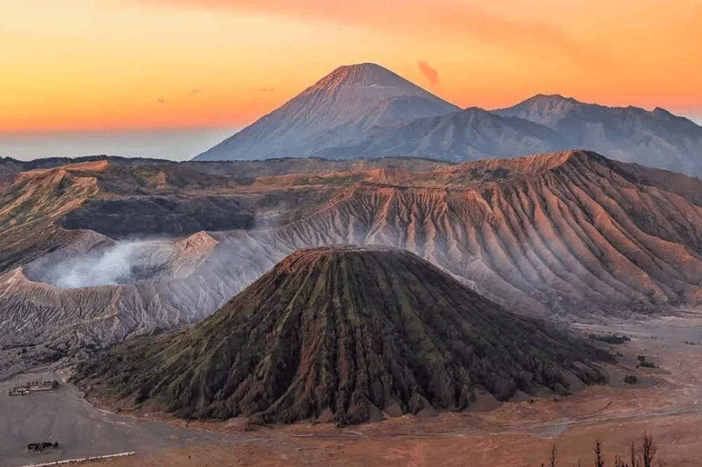 23 Tempat Wisata Alam di Jawa Timur Terdekat, Beragam Pilihan! (2).png