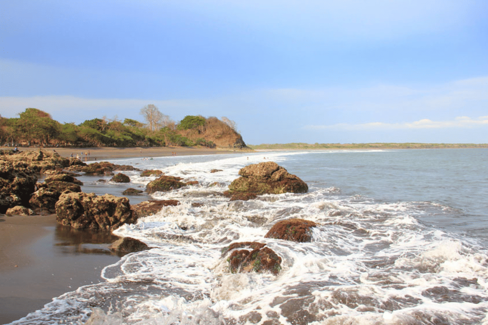 17 Tempat Wisata Alam Banyuwangi Terdekat, Simpan untuk Liburan!.png