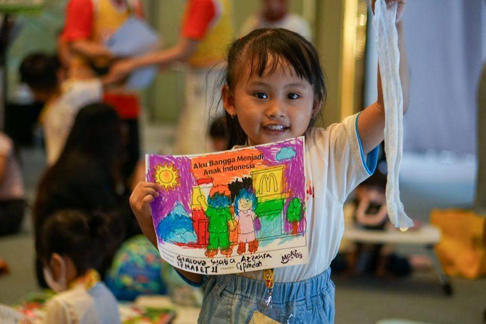 Bagaimana peran orangtua dalam mendukung perkembangan anak?