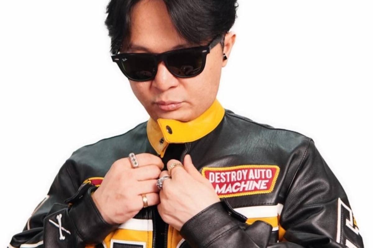 Erika Carlina baru saja melahirkan anak pertamanya pada 1 Agustus 2025, yang diberi nama Andrew Raxy Neil. Momen bahagia dan haru ini tentu dirasakan oleh Erika bersama orang-orang terdekatnya. Na.jpg