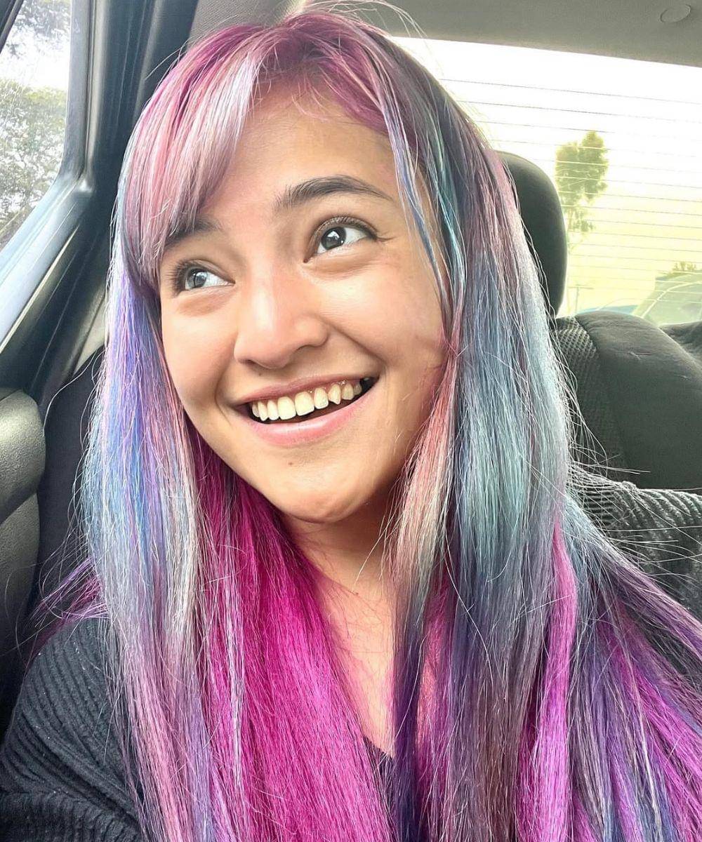 6 Potret Marshanda dengan Warna Rambut Nyentrik, Tampil Berani!  