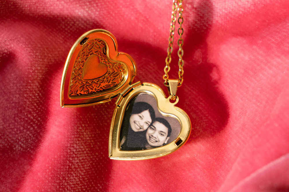 Rayi Putra Tampilkan Sisi Lainnya yang Romantis di Single ‘Istriku’.png