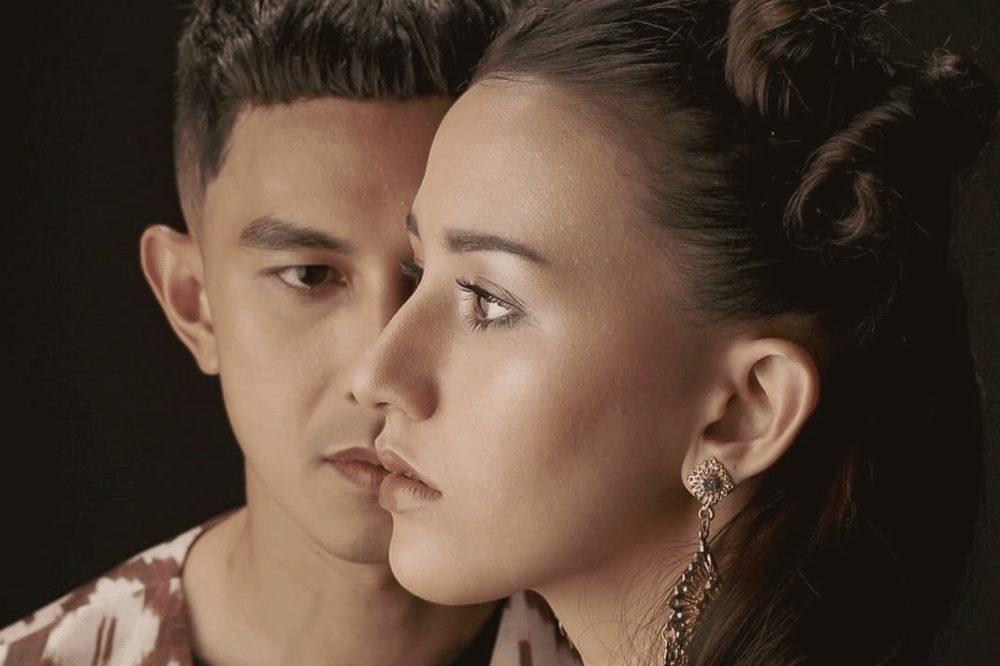 Berapa Perbedaan Usia Fandy Christian dan Dahlia Poland?