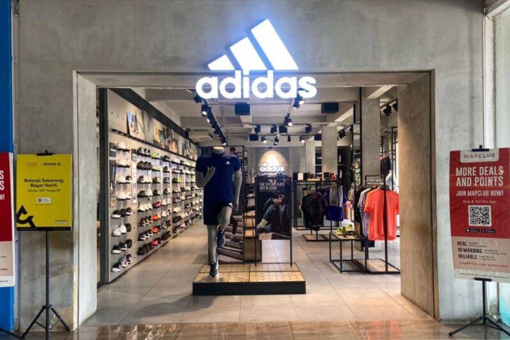 4 Singkatan dan Arti dari Brand Fashion Terkenal, Sudah Tahu?