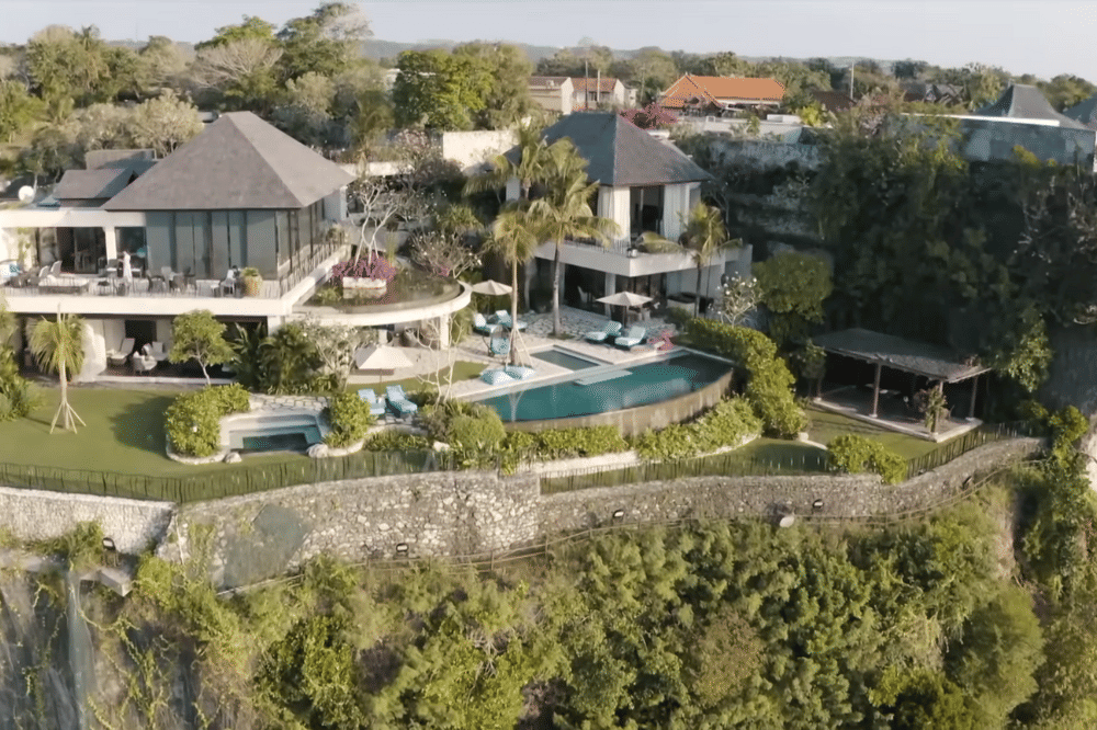 Foto Pemandangan Vila Maia Estianty di Bali