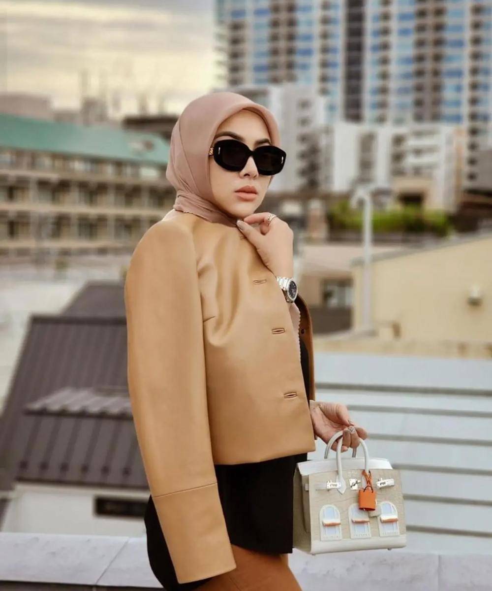 Merek dan Harga Tas Syahrini 5.jpg