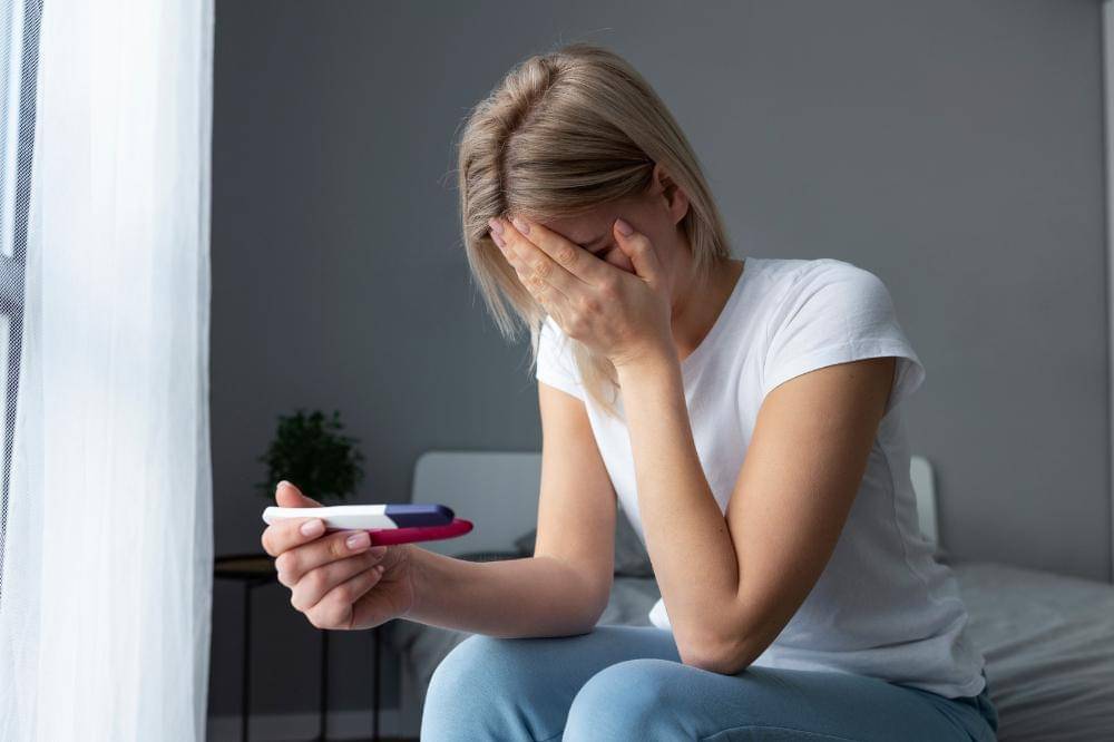 Alasan Harus Berhenti Merokok Jika Ingin Menjalani Program Hamil (2).jpg