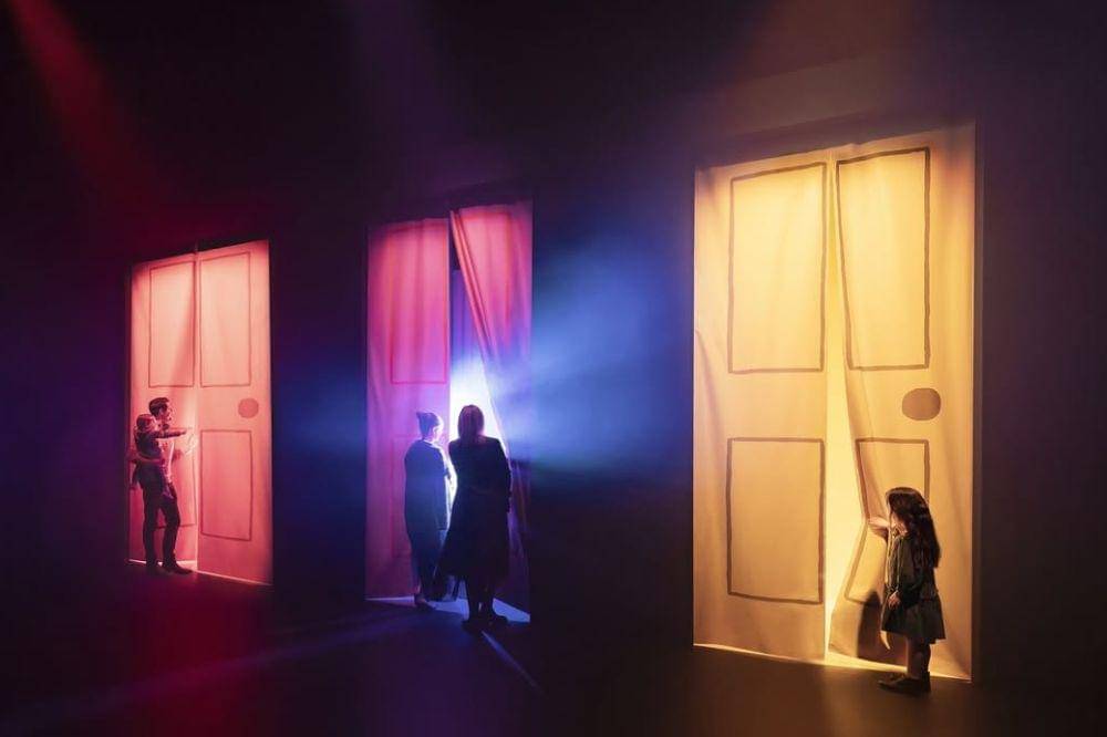 Mirror Mirror Journey Into the Mind