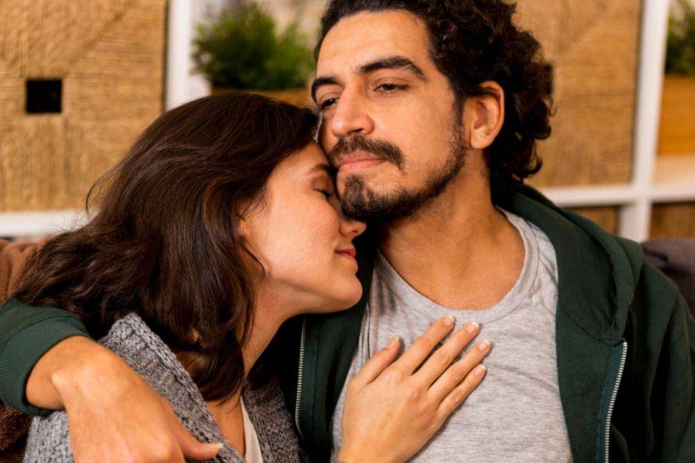 Tugas Suami setelah Istri Melahirkan Menurut Ustaz Adi Hidayat