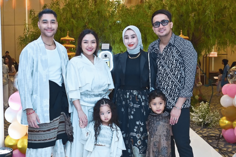 Reza Gladys dan Krisjiana 4