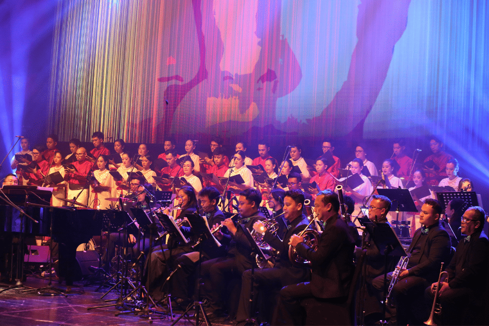 Konser Simfoni untuk Bangsa Rayakan 8 Dekade Musik Indonesia (2).png