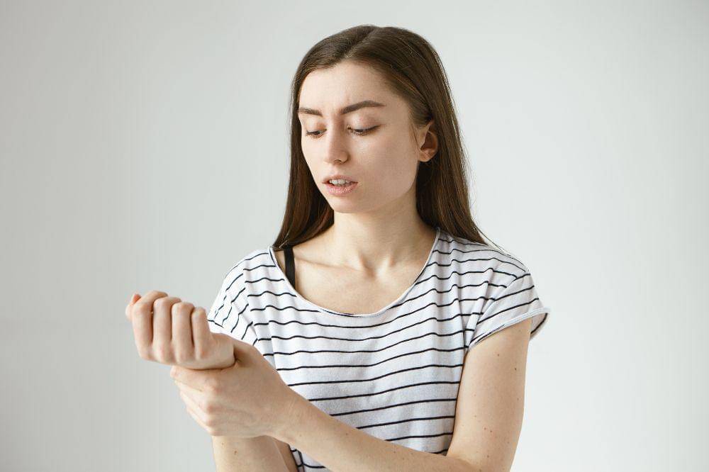 Waspada! Ini Tanda Alergi Parfum pada Kulit yang Jarang Disadari