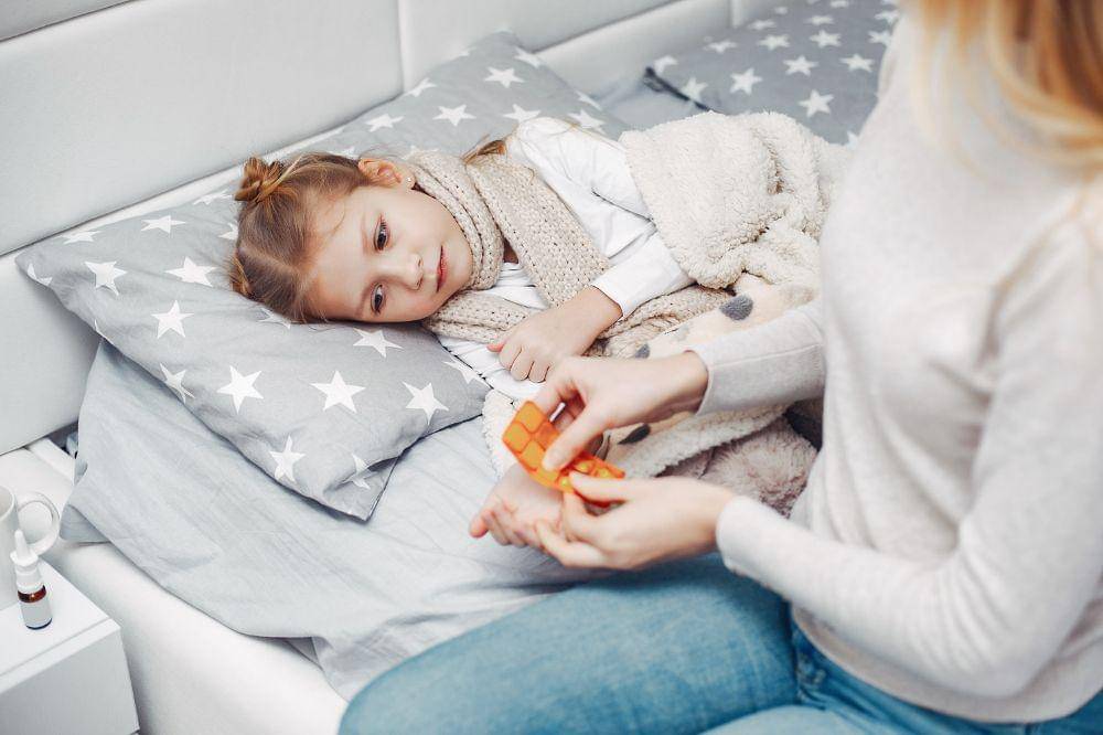 Mother with her illnes daughter