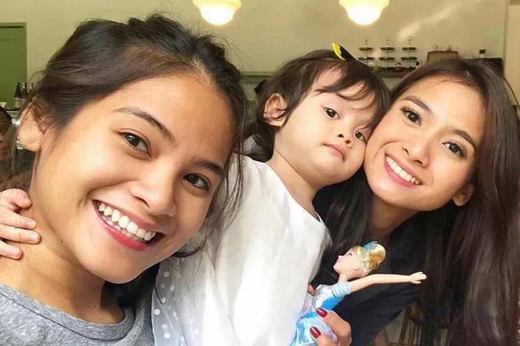 Fakta Keluarga Acha Septriasa