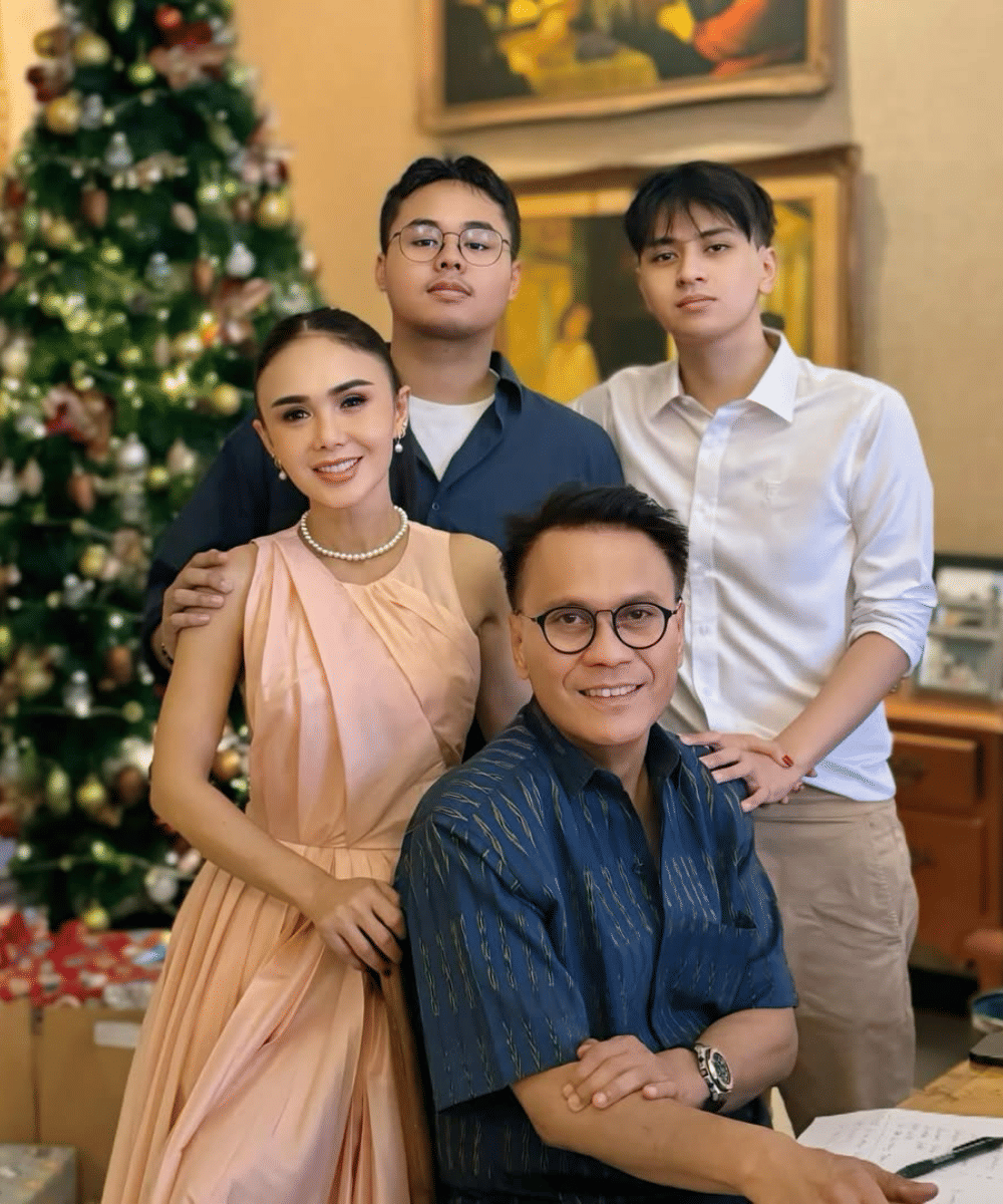 Yuni Shara dan Henry Siahaan