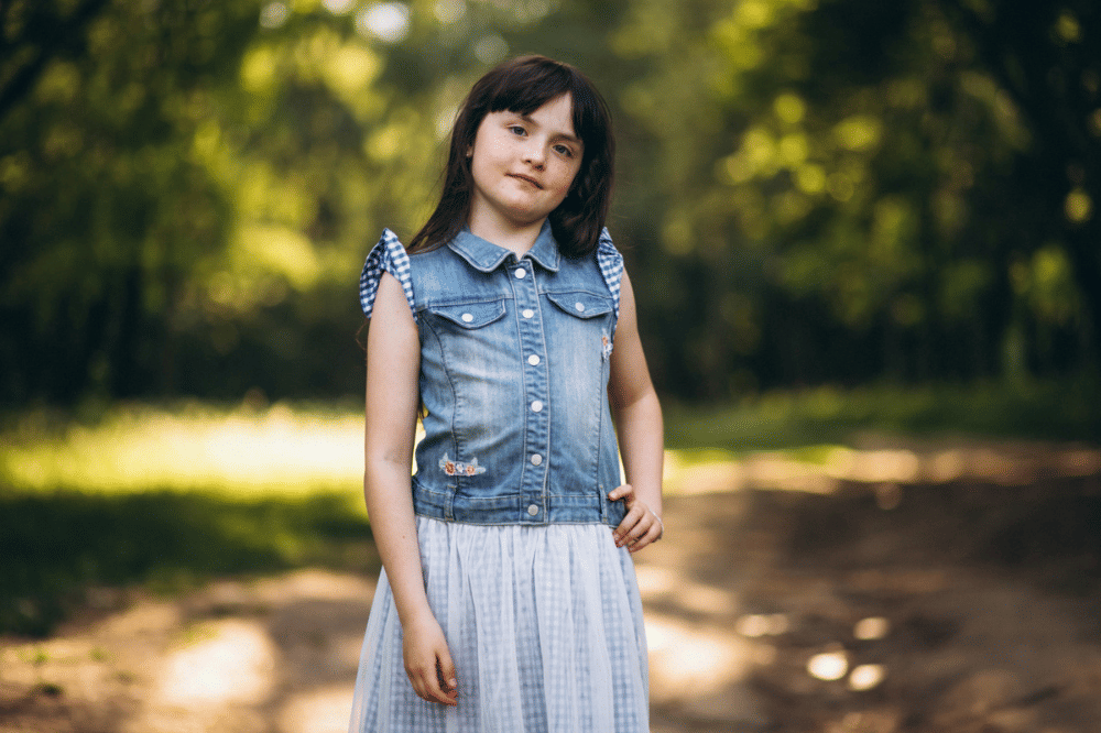 Anak perempuan yang percaya diri