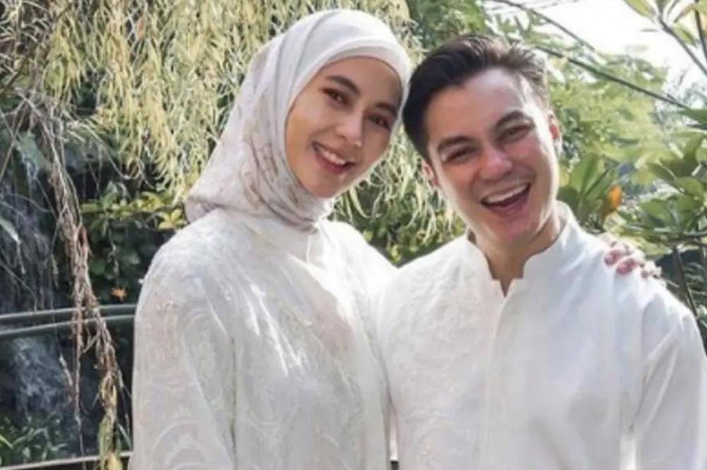 8 Artis Cerai Tahun 2025