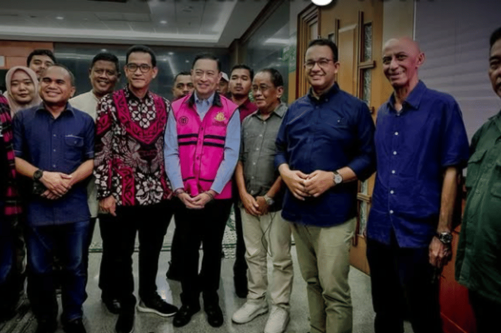 Fakta Kedekatan Tom Lembong dan Anies Baswedan
