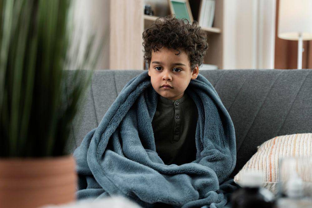 Medical teleconsultation for sick patient
