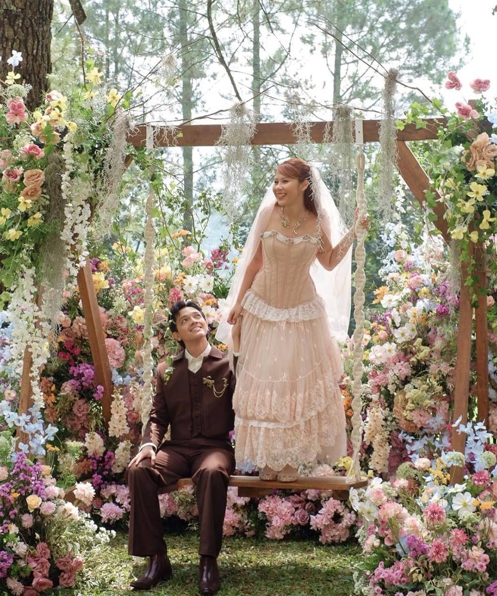 Pernikahan negeri dongeng nadin amizah 1.jpg