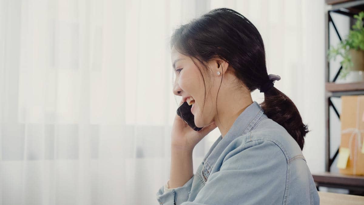 Tanda Seseorang Tak Berhenti Memikirkan Kamu