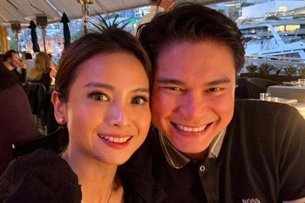 Artis yang Pernah Ditalak Suaminya