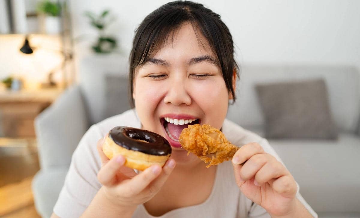 Perubahan hormon bisa membuat keinginan makan terasa lebih kuat