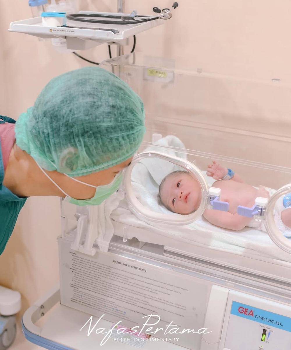 Potret Clarissa Putri Melahirkan 5.jpg