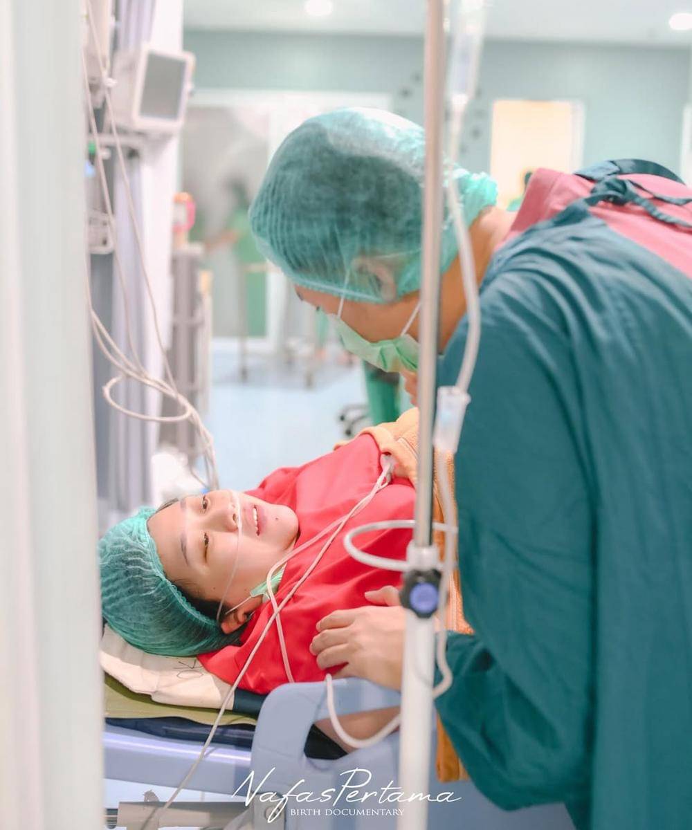 Potret Clarissa Putri Melahirkan 2.jpg