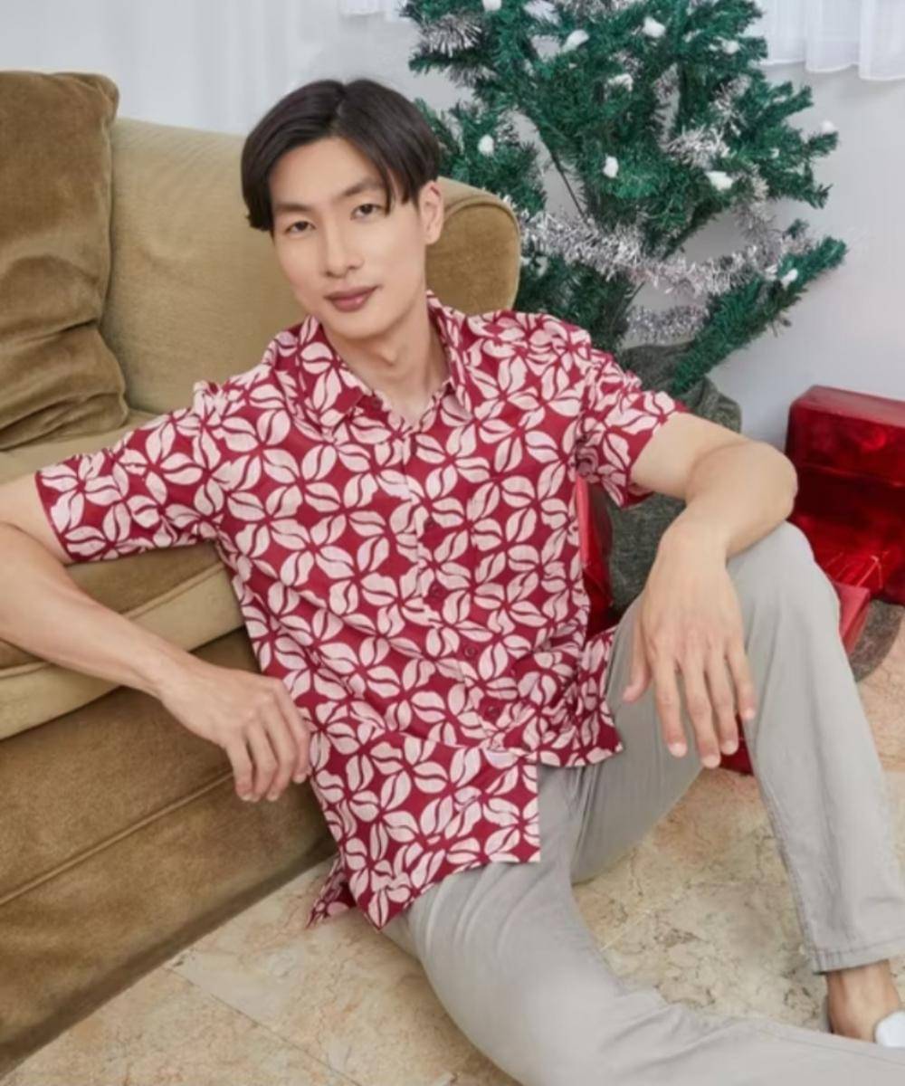 7 Pilihan Batik Pria yang Stylish untuk Merayakan 17-an (4).jpg