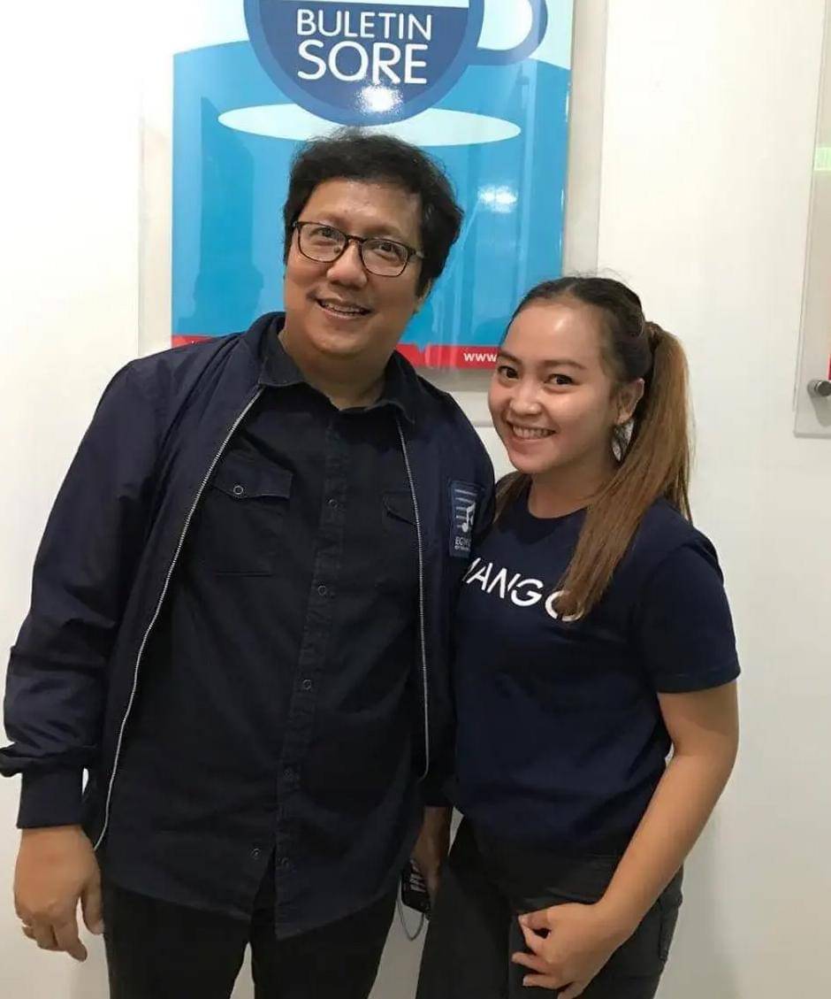 Foto Kenangan Mpok Alpa bareng Artis