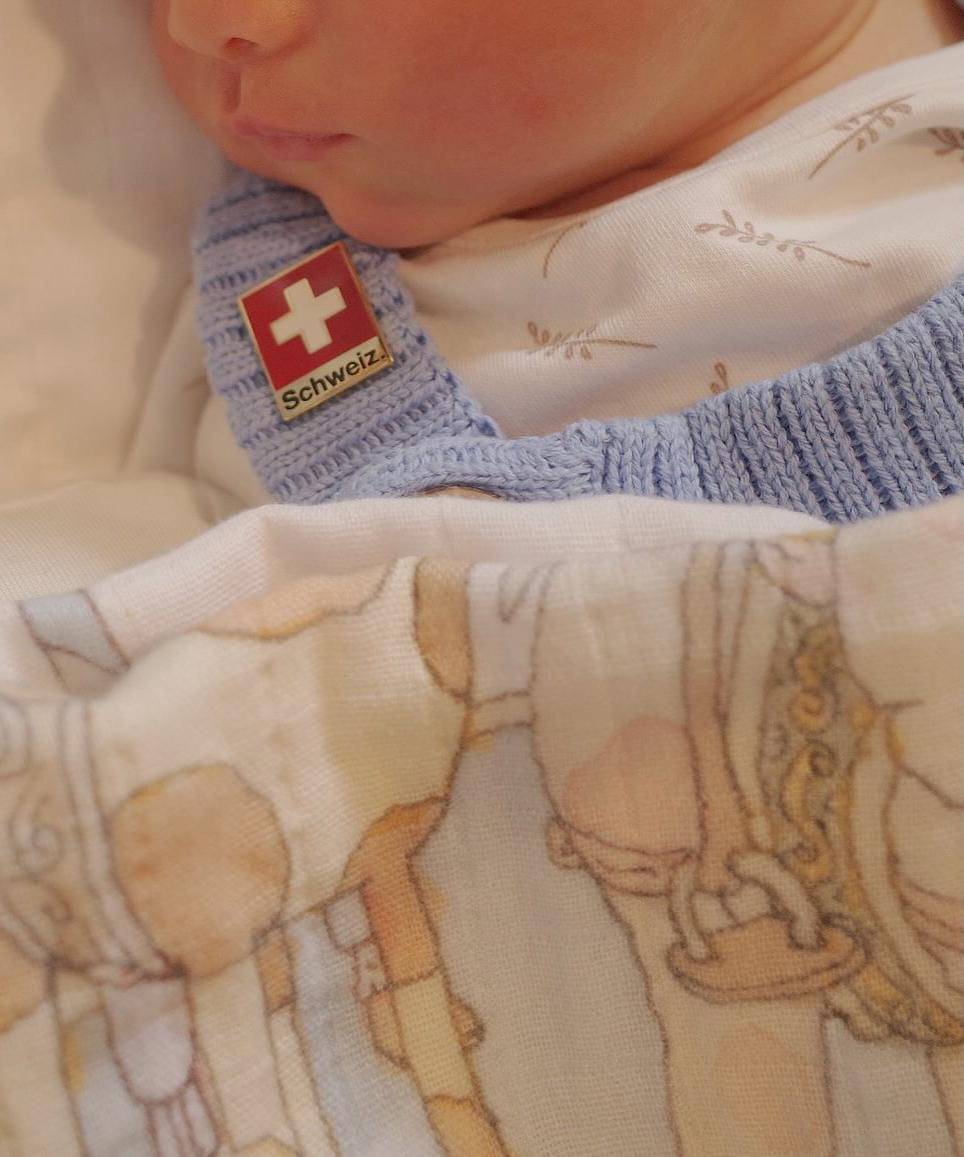 Akikah Anak Anggika Bolsterli 4.jpg