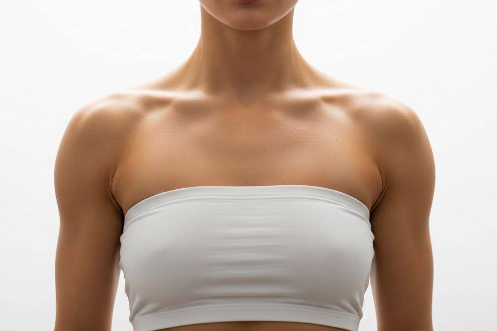 Tips Outfit untuk Bahu Lebar agar Terlihat Proporsional