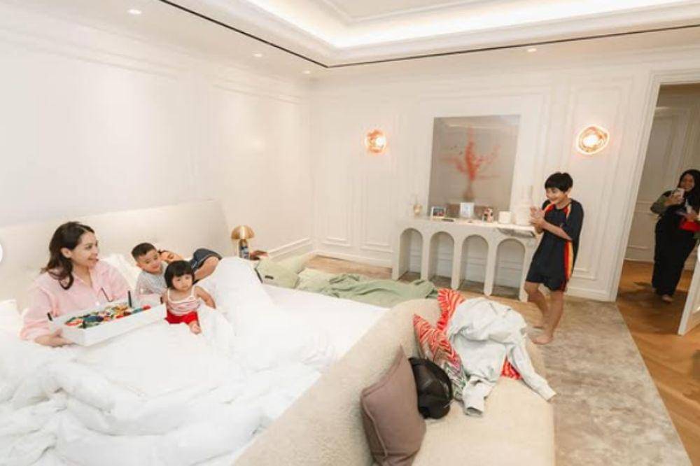 Momen Ulang Tahun ke-10 Rafathar, Dapat Kejutan Spesial dari Keluarga!