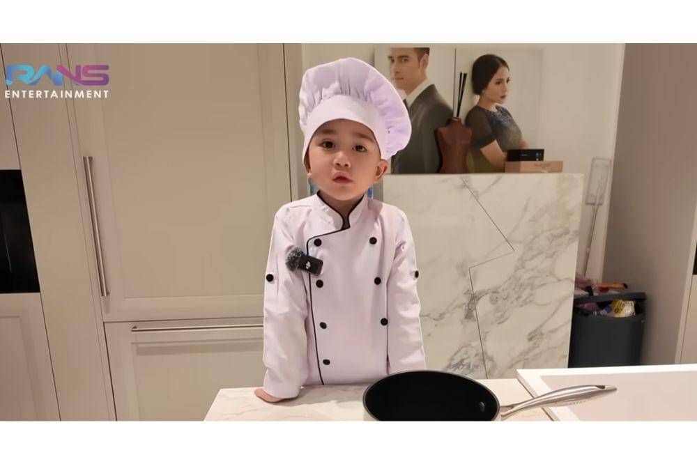 Momen Ulang Tahun ke-10 Rafathar, Dapat Kejutan Spesial dari Keluarga!