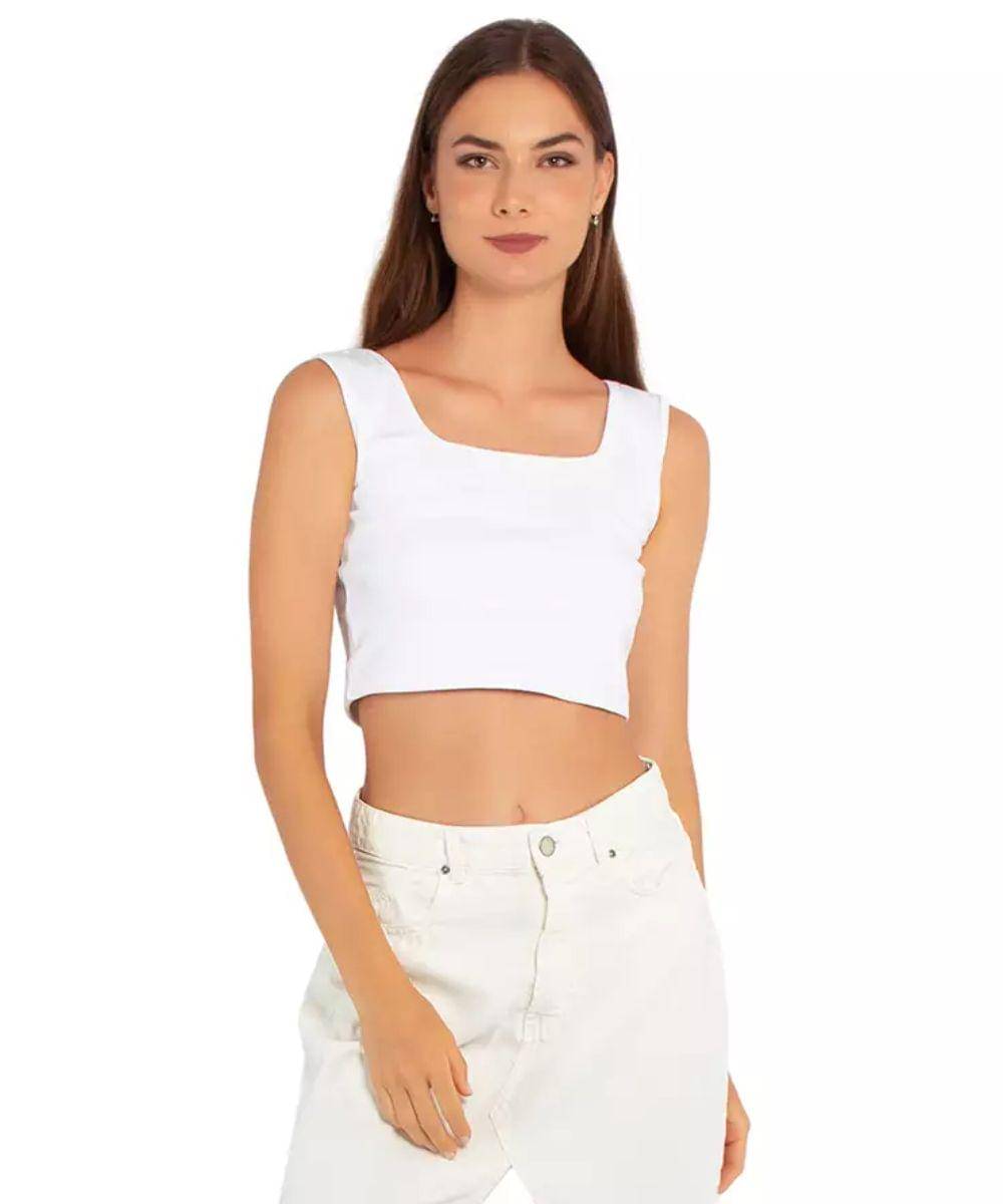 Tips Outfit untuk Bahu Lebar agar Terlihat Proporsional