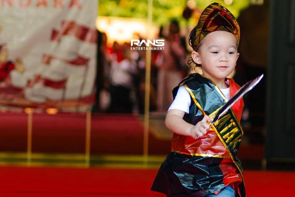 sus rini fashion show 