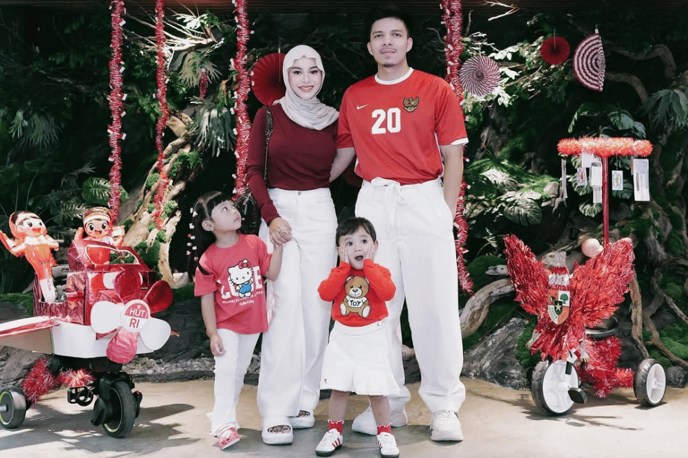 Momen Seru 17 Seleb Rayakan 17 Agustus, Ikut Lomba hingga Kegiatan Spesial (4).png