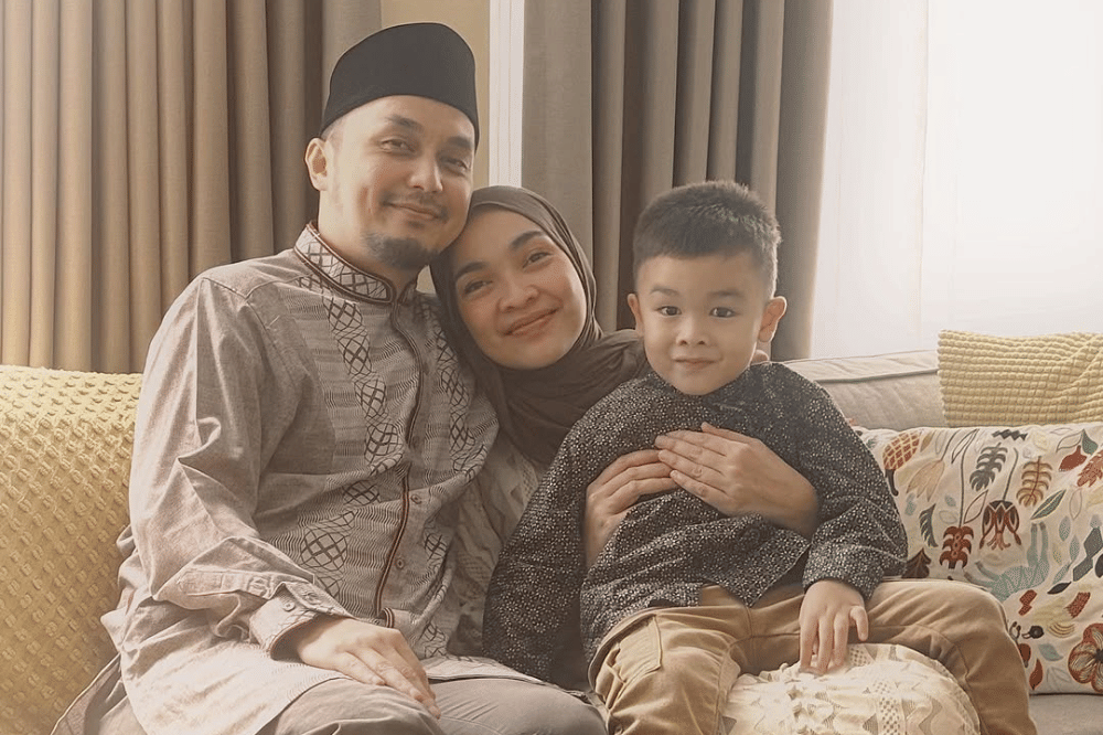 Artis yang Berhasil Hamil setelah Didiagnosis PCOS 5.png