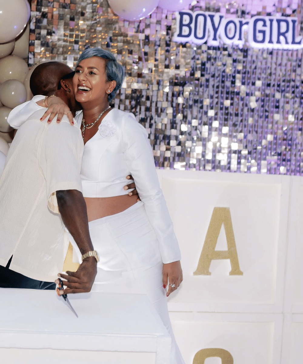 Foto Gender Reveal Anak Ketiga Kimmy Jayanti dan Greg Nwokolo