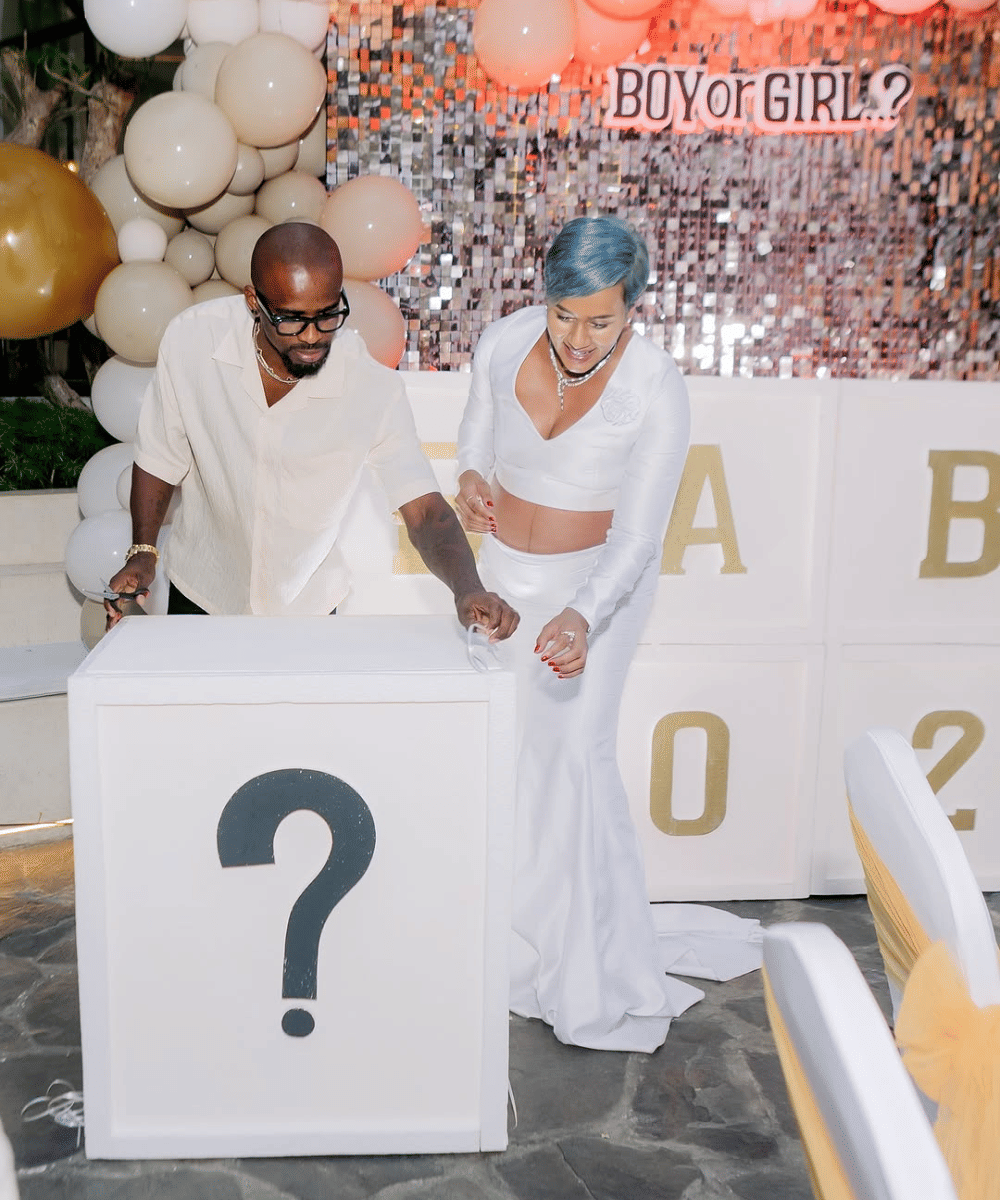 Foto Gender Reveal Anak Ketiga Kimmy Jayanti dan Greg Nwokolo