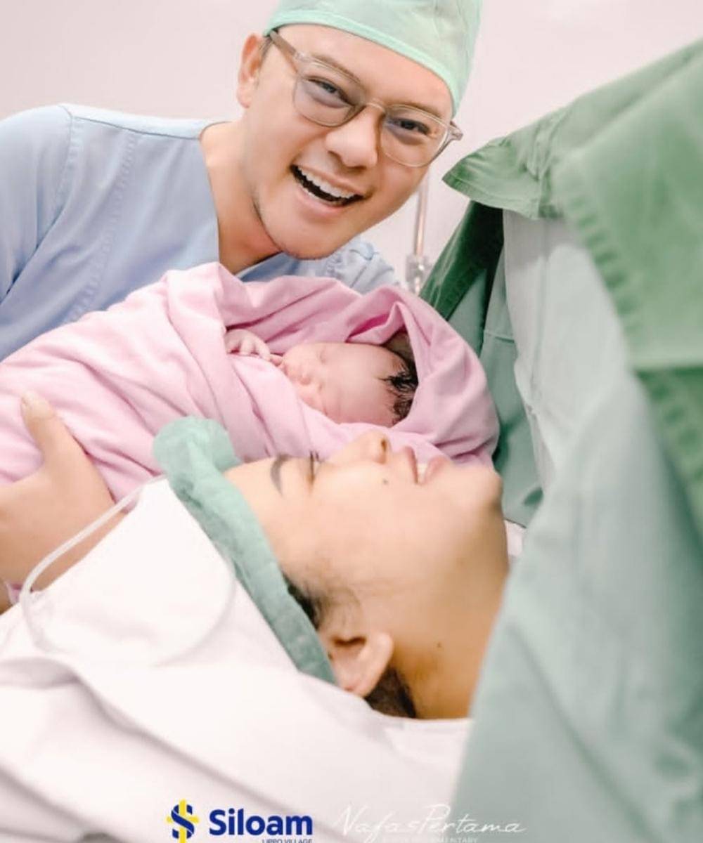 Perjalanan Istri Danang DA Menyusui, Penuh Perjuangan! (2).jpg