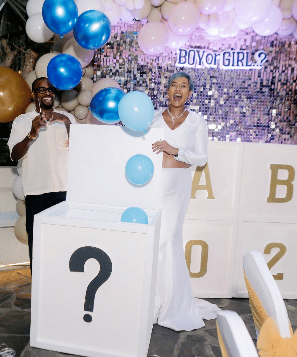 Foto Gender Reveal Anak Ketiga Kimmy Jayanti dan Greg Nwokolo