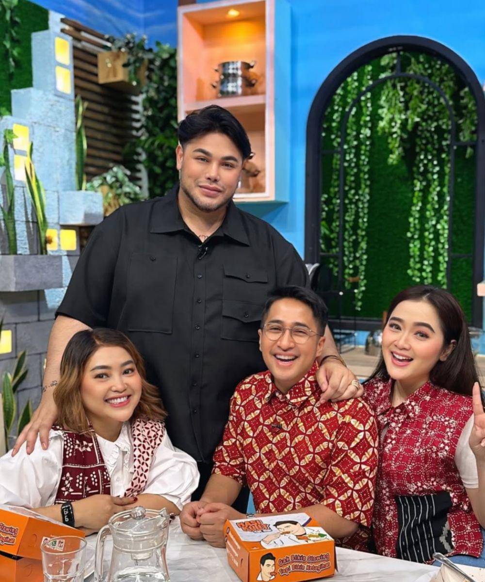 Penampilan Mpok Alpa dengan Wig sebelum Meninggal Dunia, Ikonik!