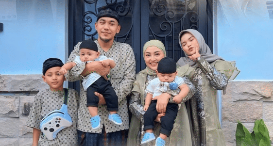 Instagram.com/nina_mpokalpa