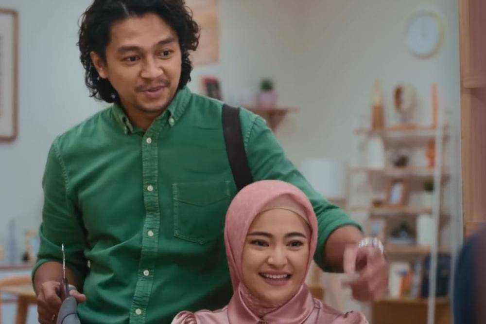 Potret Marshanda Kenakan Hijab di Film La Tahzan, Anggun Banget (4).jpg