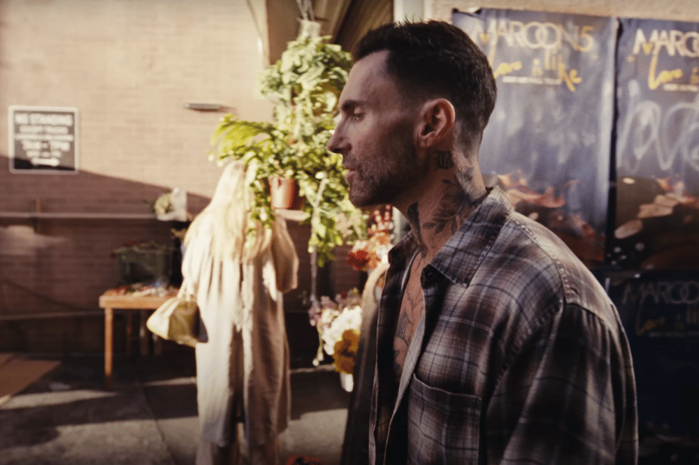 Lirik Lagu 'Love is Like' Maroon 5 feat Lil Wayne 