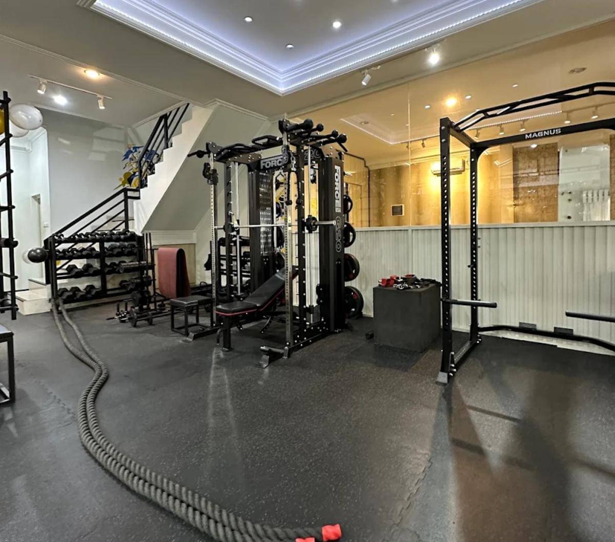7 Tempat Gym Surabaya, Lengkap dengan Fasilitas Personal Trainer